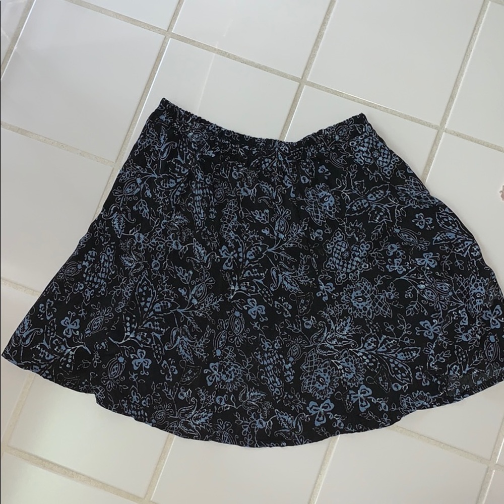 Black and blue floral mini skirt